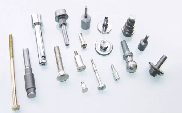 “迎燕非標(biāo)定制”，打造你的專屬緊固件